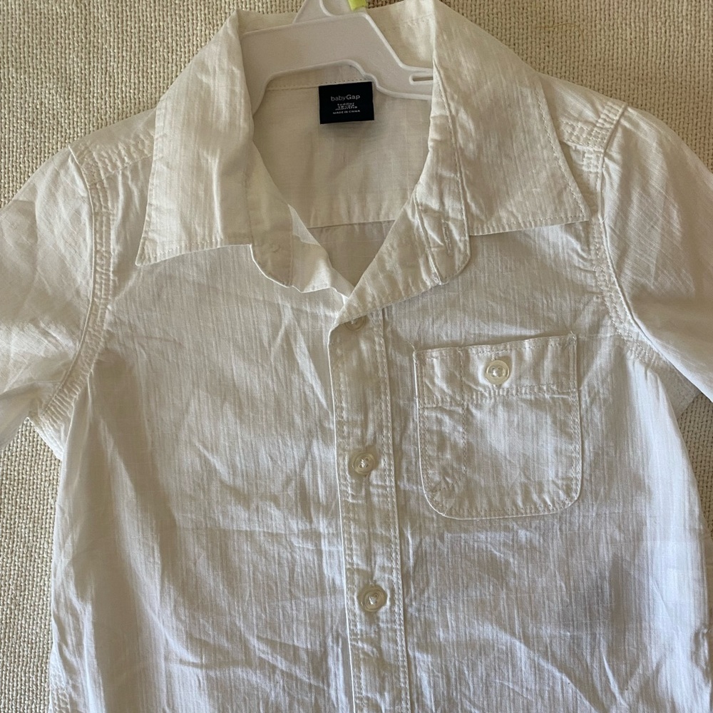 New Baby Gap white shirt